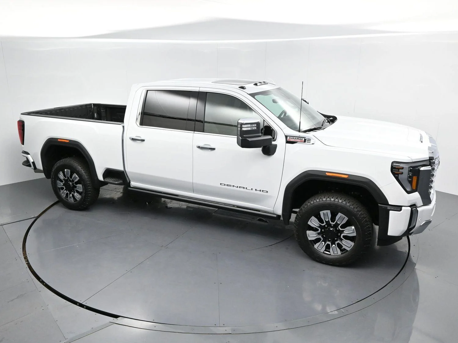 Used 2026 Summit White GMC Denali image 38