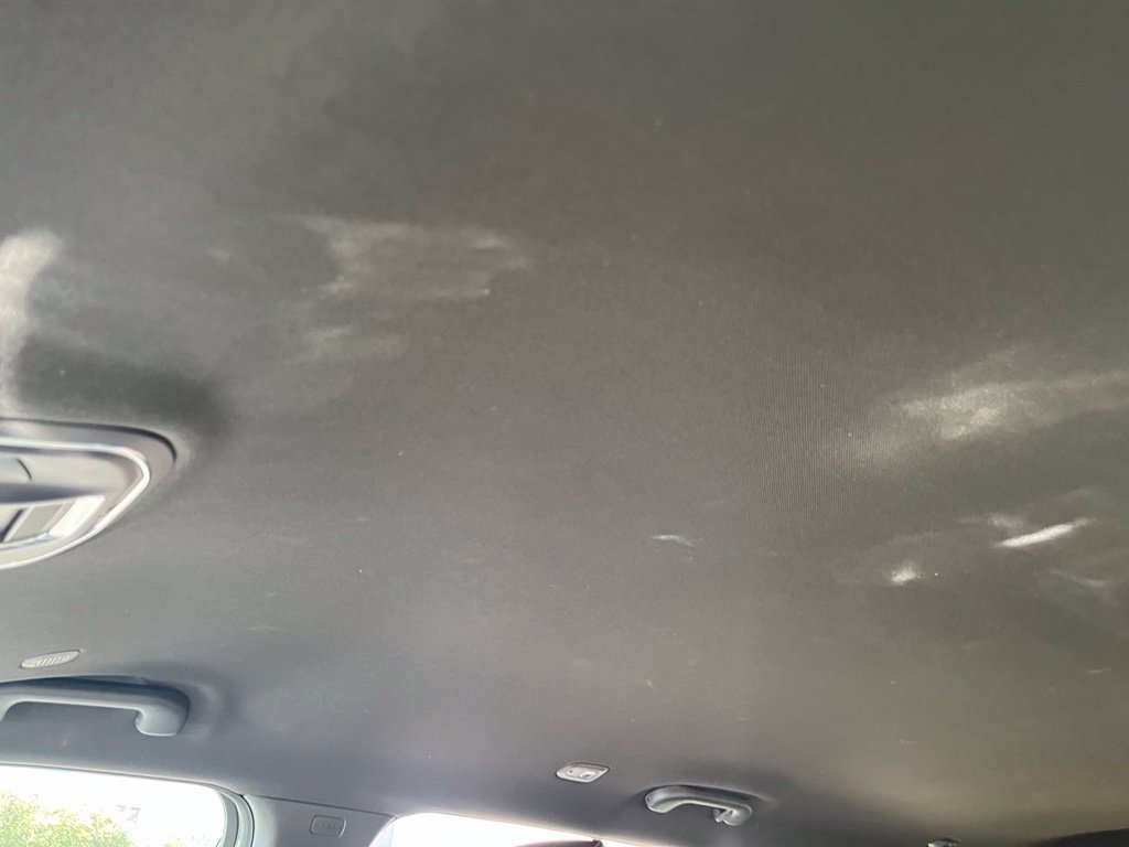 Used 2023 White Jeep Altitude image 9