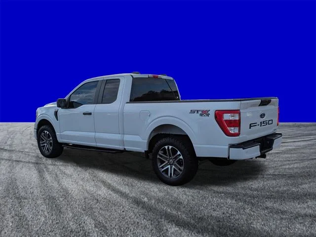 Certified Used 2021 Oxford White Ford XL image 6