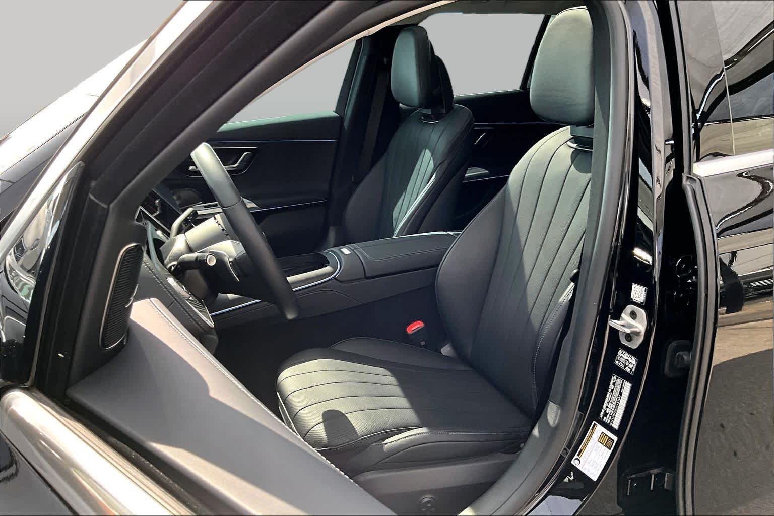 Certified Used 2025 Obsidian Black Metallic Mercedes-Benz E 450 image 8