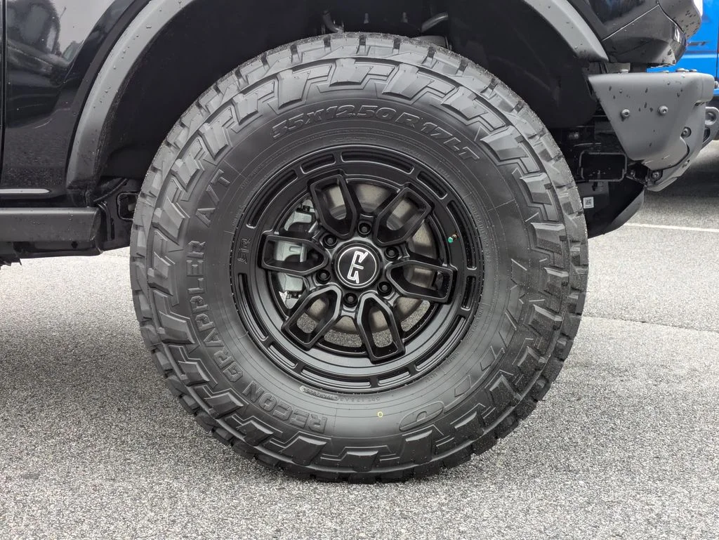New 2025 Shadow Black Ford Big Bend image 11