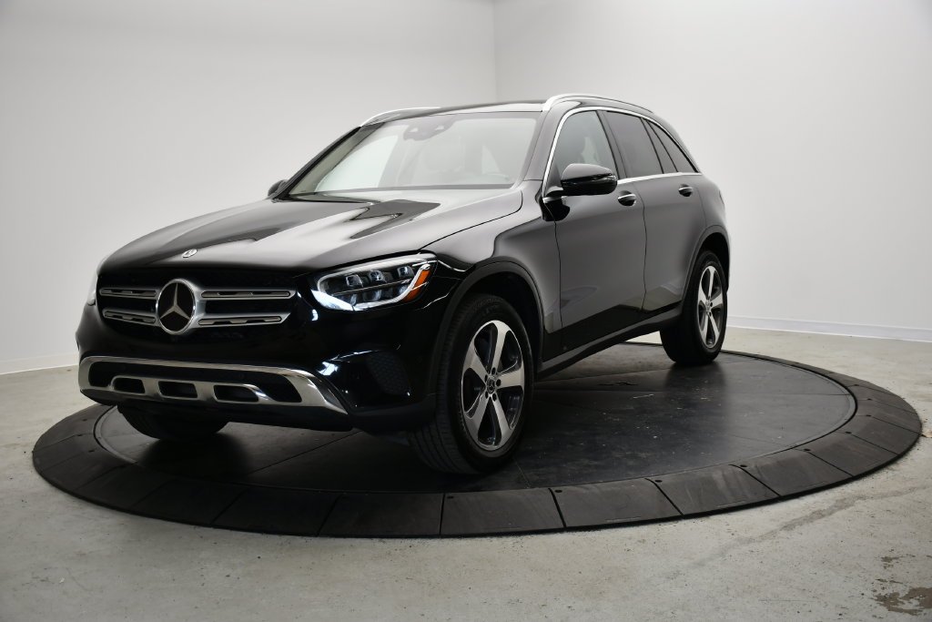 Certified Used 2022 Black Mercedes-Benz GLC 300 image 1