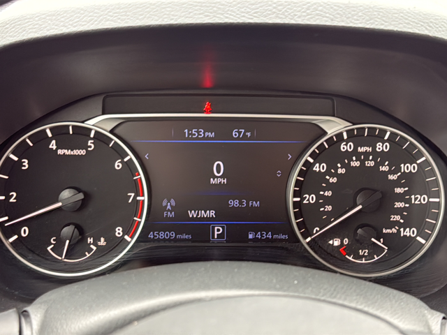 Used 2025 Red Nissan 2.5 SV image 12