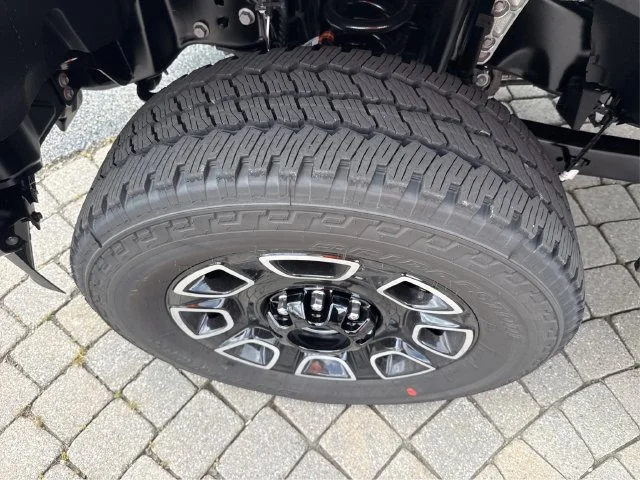 New 2026 Carbonized Gray Metallic Ford F-350® Platinum® image 19