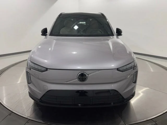 New 2026 Blue Volvo Twin Motor Performance Ultra image 8