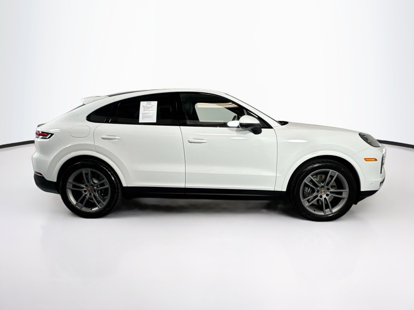 Used 2025 White Porsche  image 8