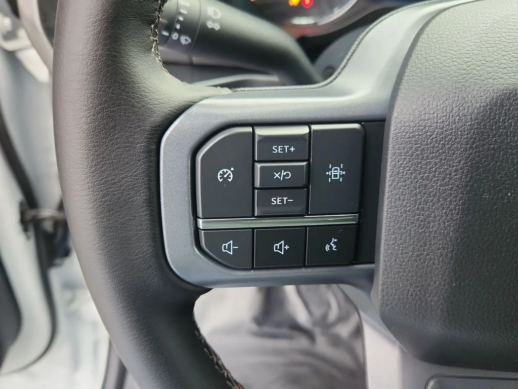 Used 2023 White Ford XLT image 23