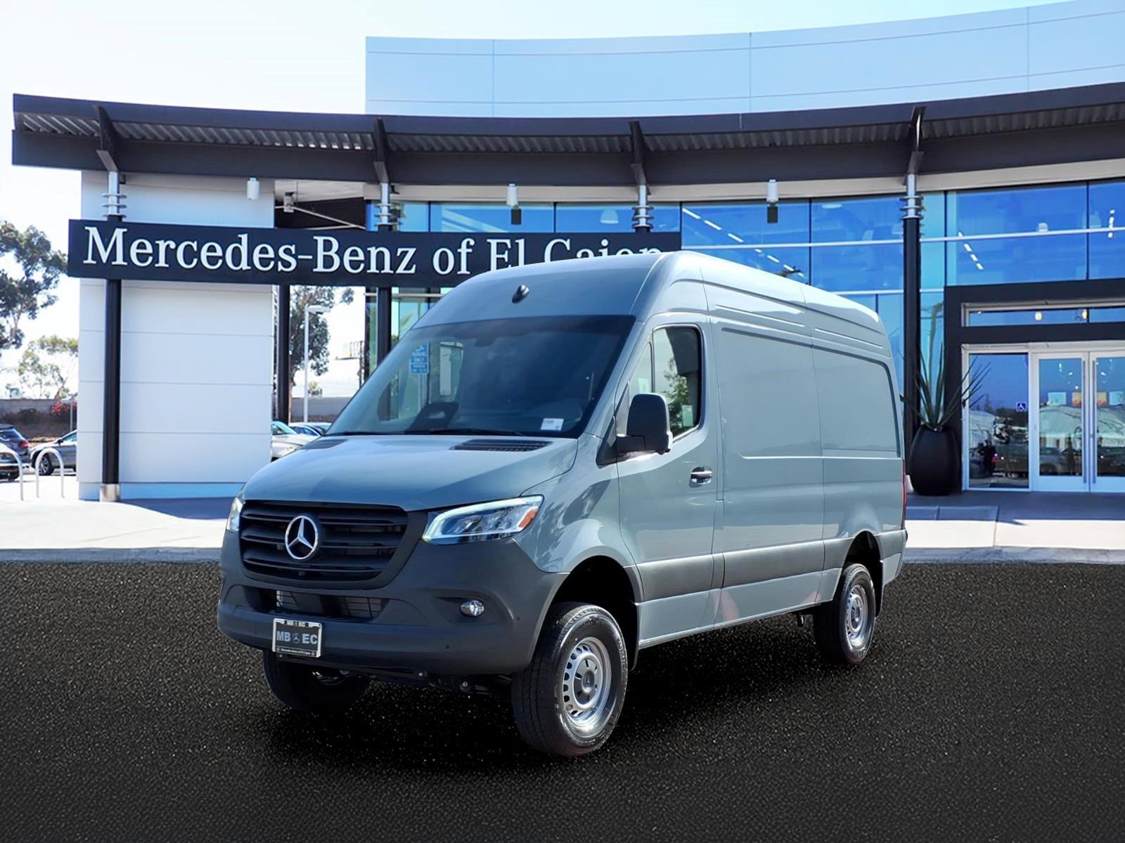 2026 Mercedes-Benz Sprinter 2500 144 WB HO AWD's photo