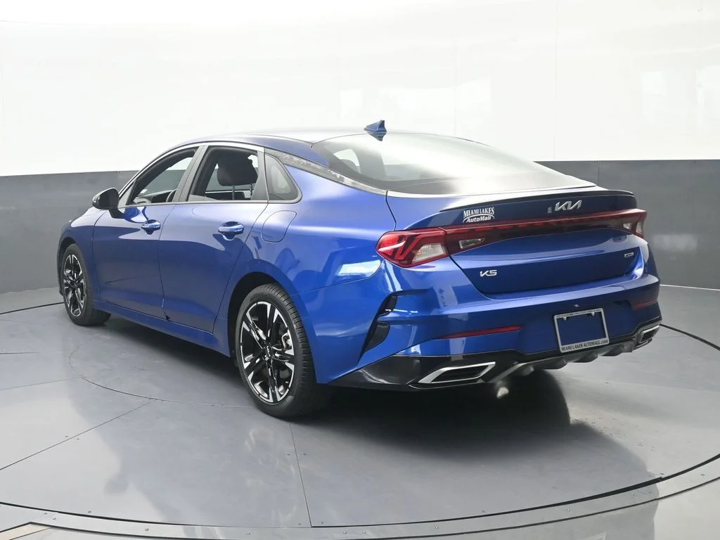 Used 2024 Sapphire Blue Kia GT-Line image 4