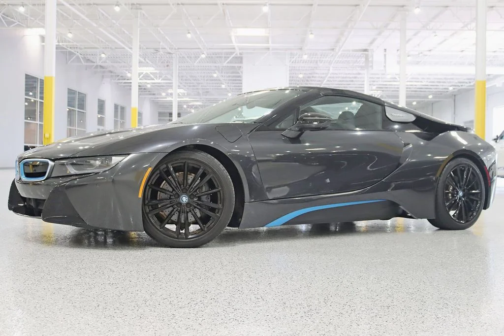 Used 2019 Gray BMW Base image 2