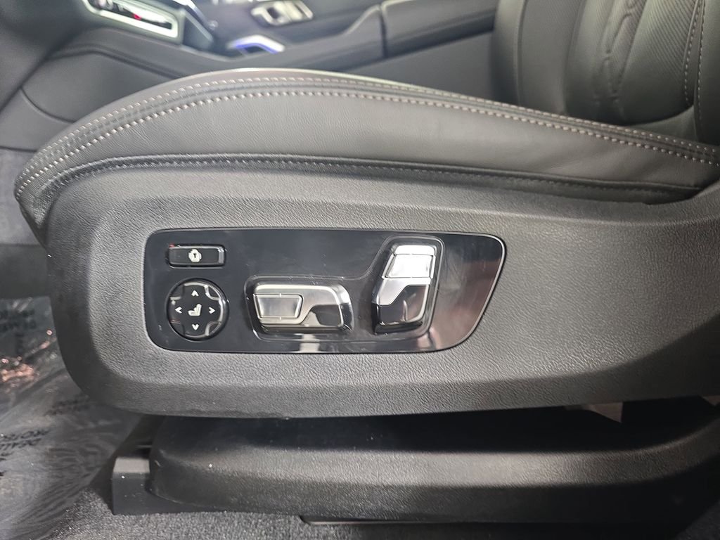 2026 BMW X6 M60i - Photo 29