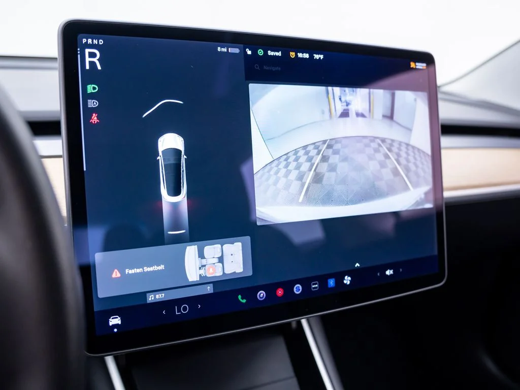 Used 2020 White Tesla Long Range image 26