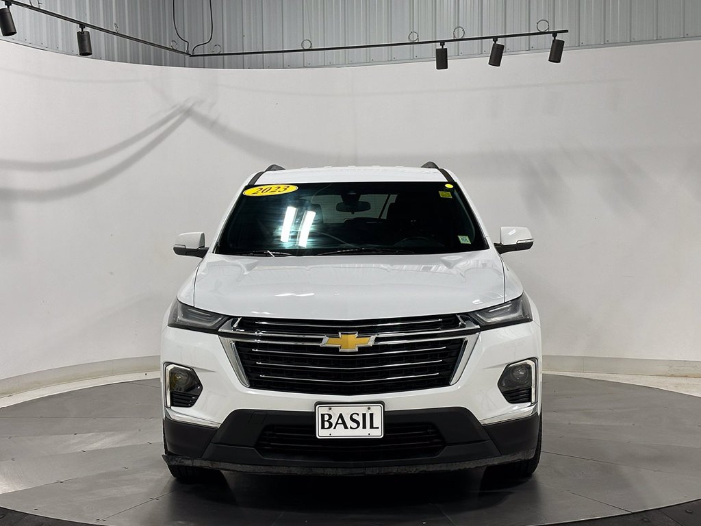 Used 2023 White Chevrolet LT image 9