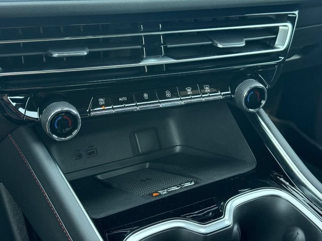 New 2026 Mosaic Black Metallic Chevrolet RS image 15