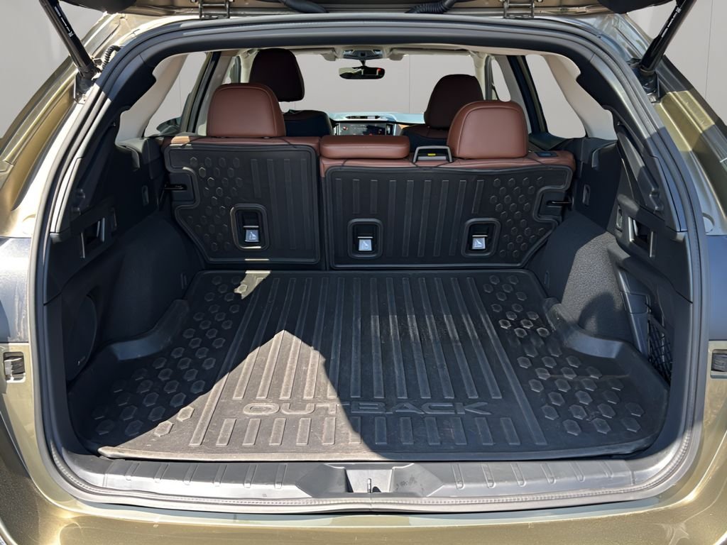 2020 Subaru Outback Touring - Photo 10