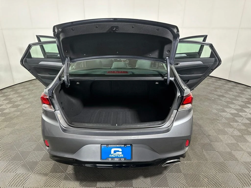 Used 2019 Machine Gray Hyundai SEL image 21
