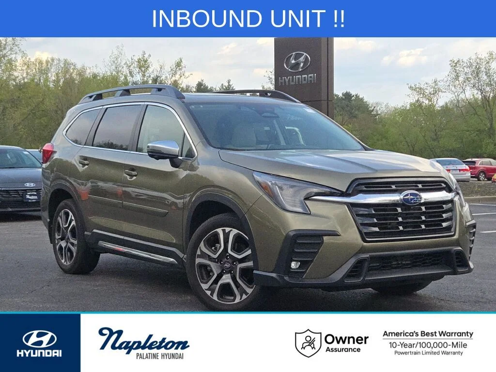 2023 Subaru Ascent Limited 7 Passenger's photo
