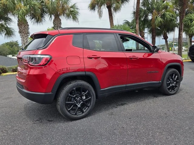 New 2026 Red Hot Pearlcoat Jeep Latitude image 8