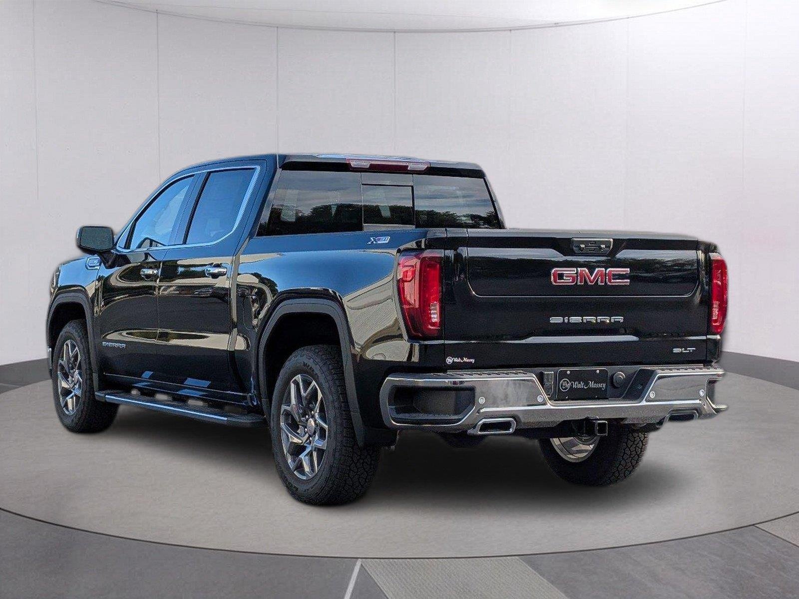 New 2026 Onyx Black GMC SLT image 3