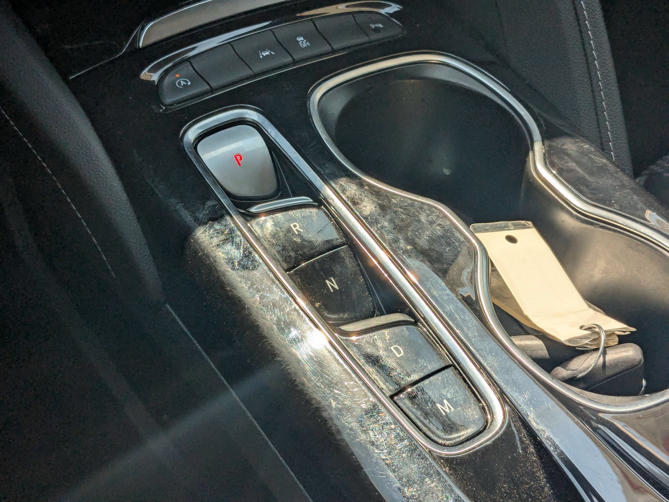 Used 2022 Summit White Buick Preferred image 25