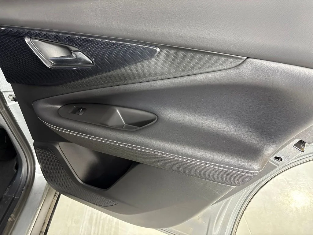 Used 2025 Gray Chevrolet LT image 23
