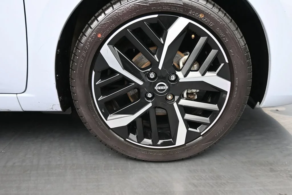 Used 2024 Gray Nissan 1.6 SR image 10