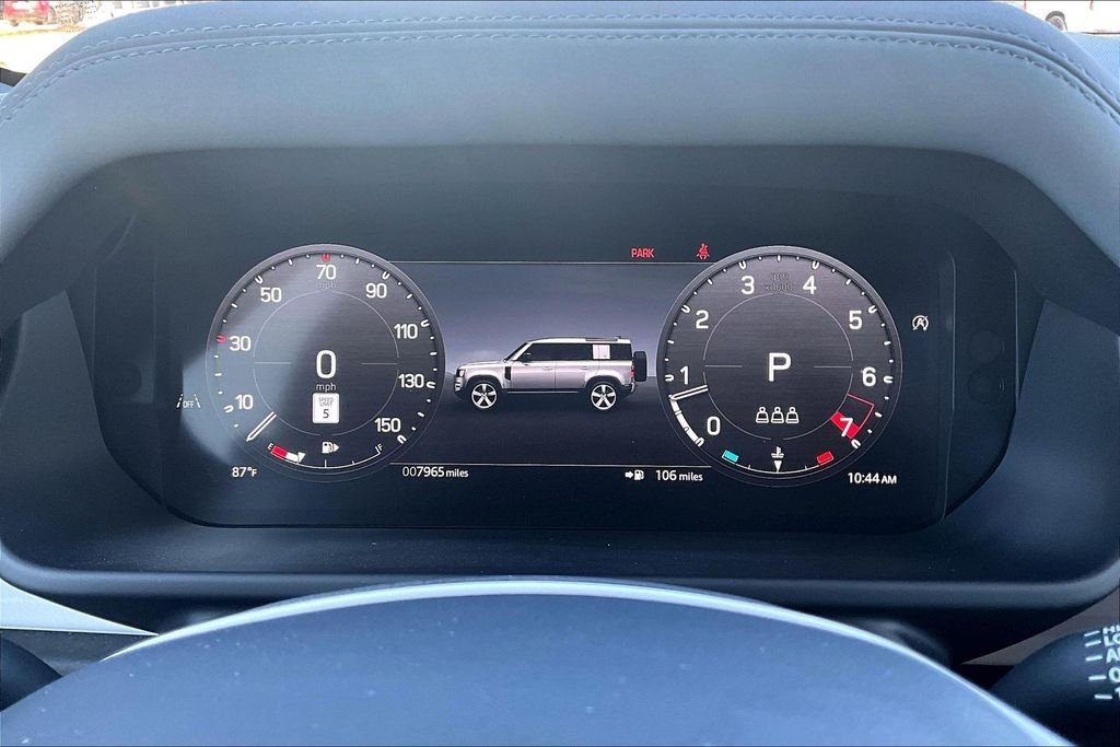 Used 2025 Black Land Rover S image 21