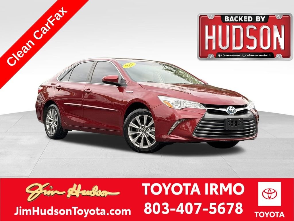 2017 Toyota Camry Hybrid XLE FWD