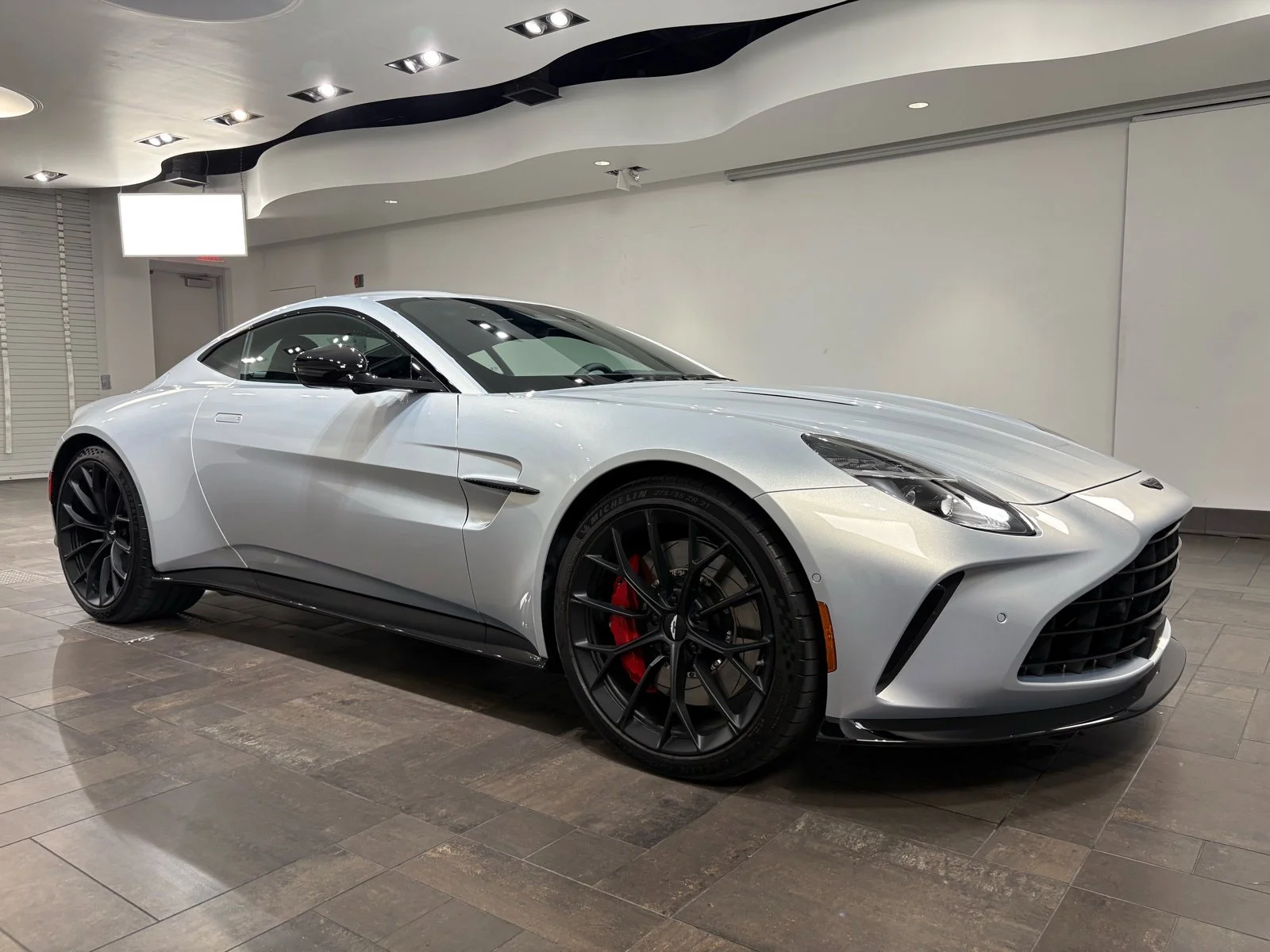 2026 Aston Martin Vantage's photo