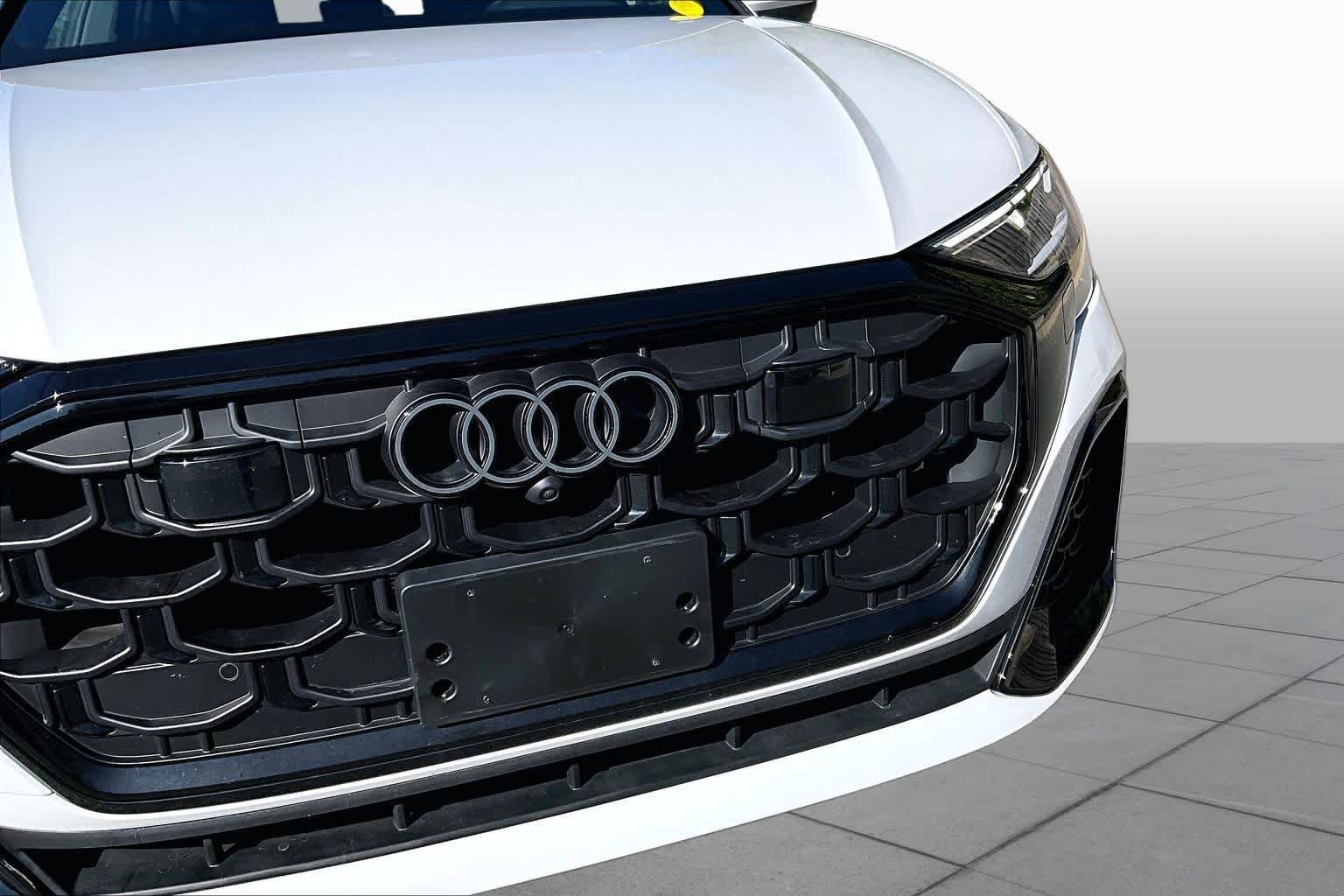 Used 2026 Carrara White Audi Premium Plus image 30