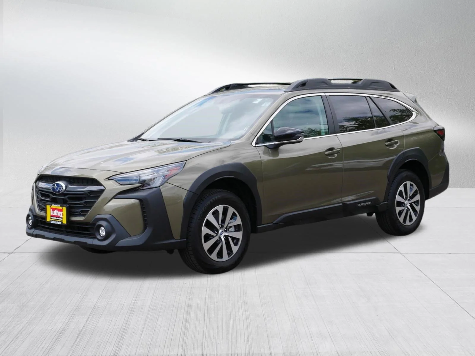 Used 2024 Autumn Green Metallic Subaru Premium image 3