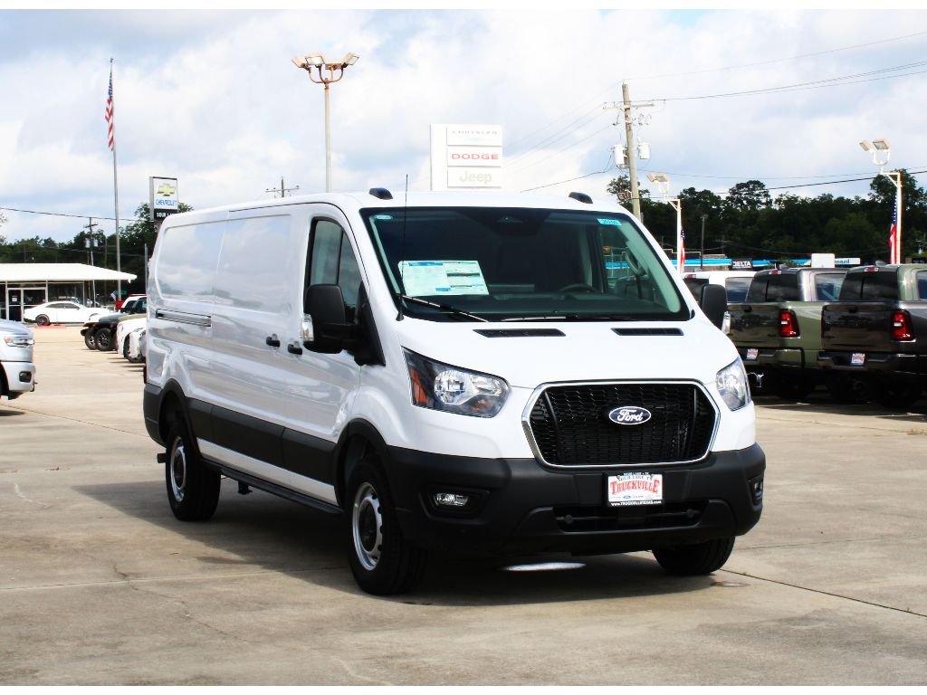 New 2026 Oxford White Ford Base image 13