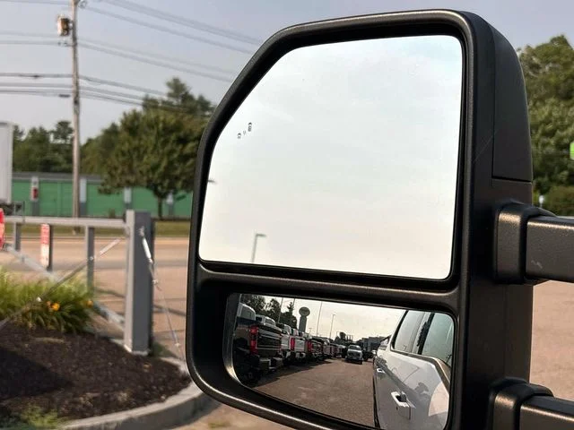 Used 2021 Oxford White Ford XLT image 31