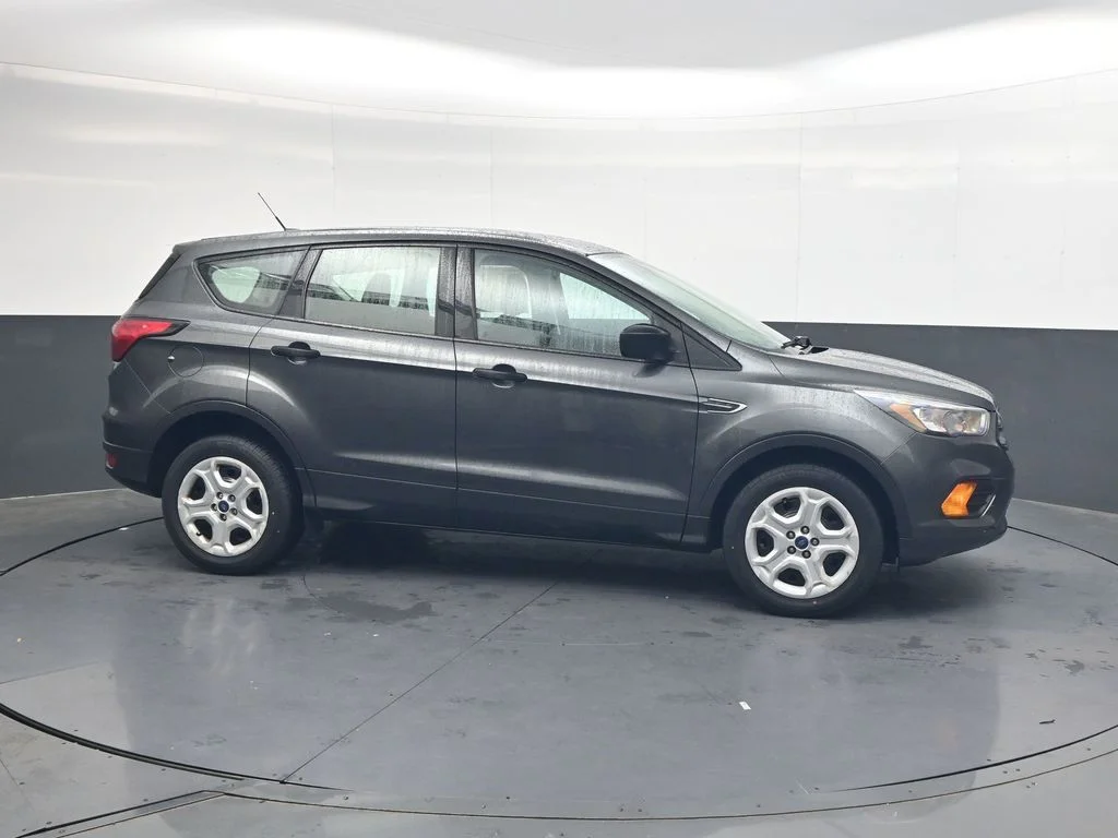 Used 2019 Gray Ford S image 4
