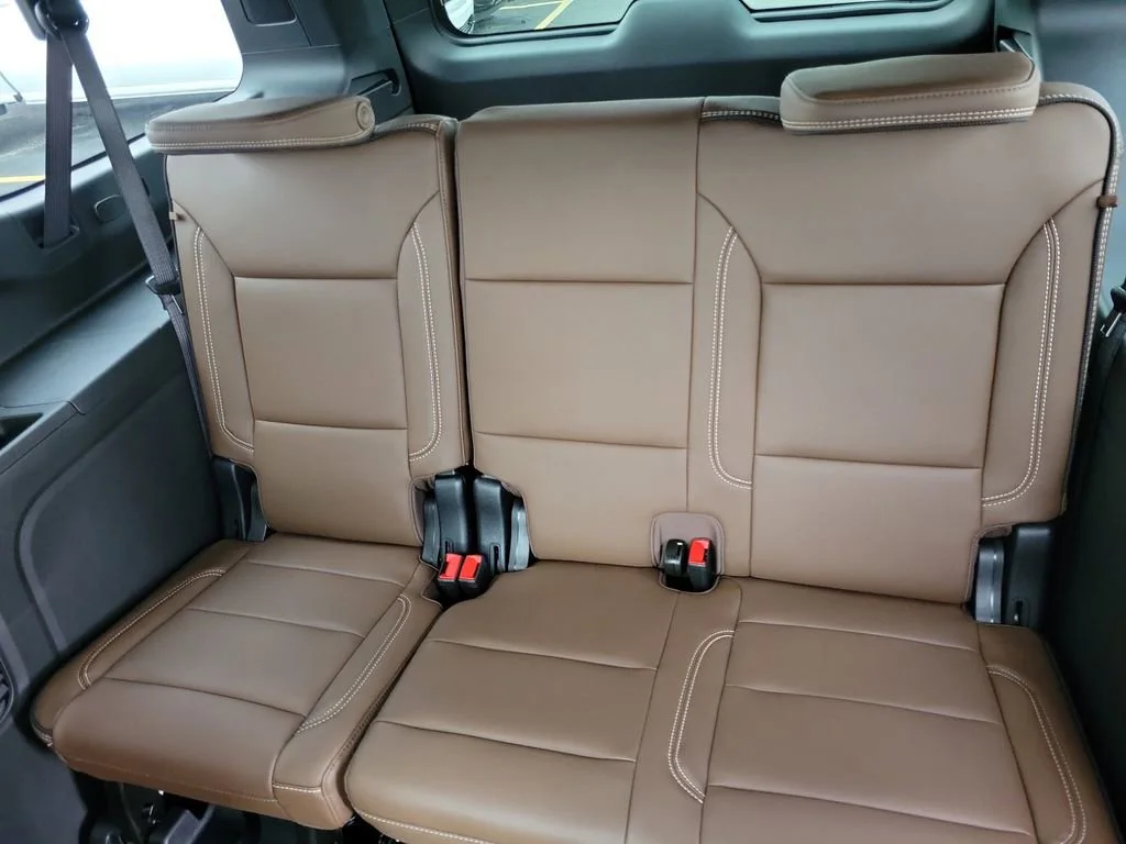 2026 Chevrolet Suburban High Country - Photo 33