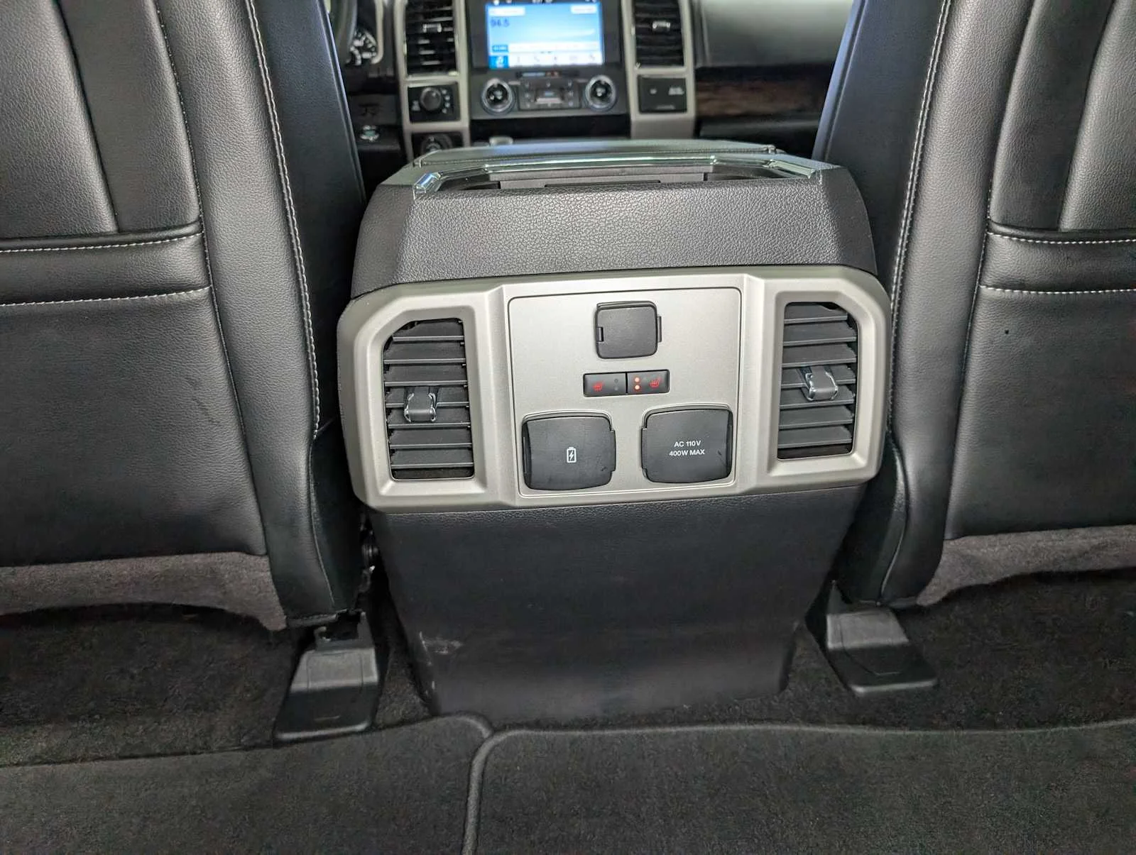 Used 2019 Magma Red Metallic Ford LARIAT image 24