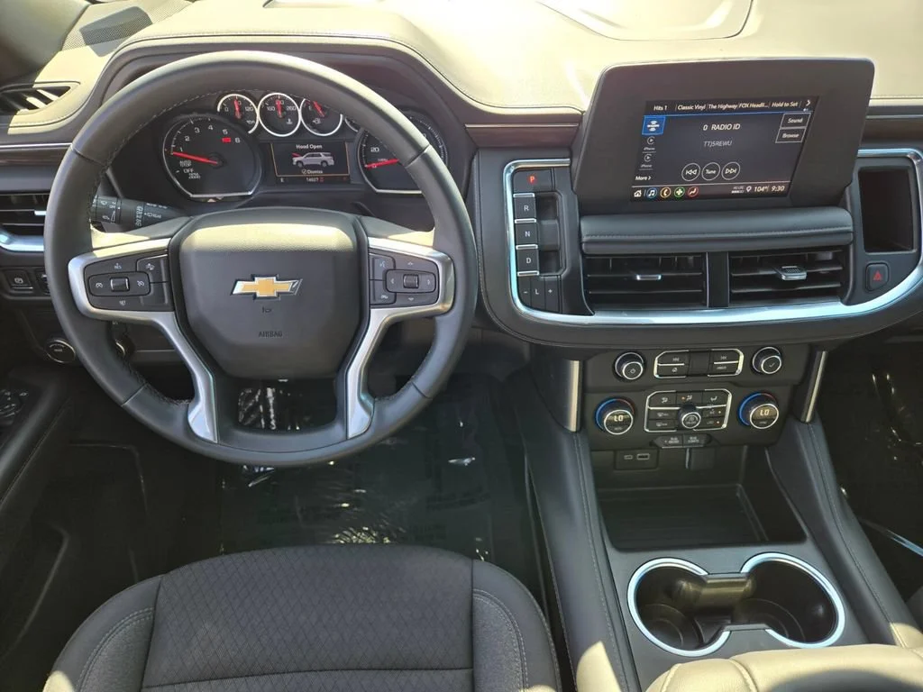 Used 2024 Summit White Chevrolet LS image 12