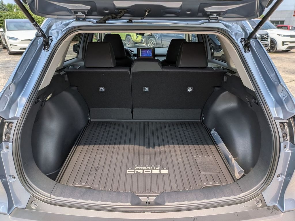 Used 2026 Gray Toyota LE image 29