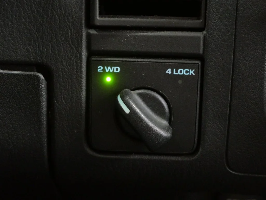 Used 2002  Dodge Sport image 27