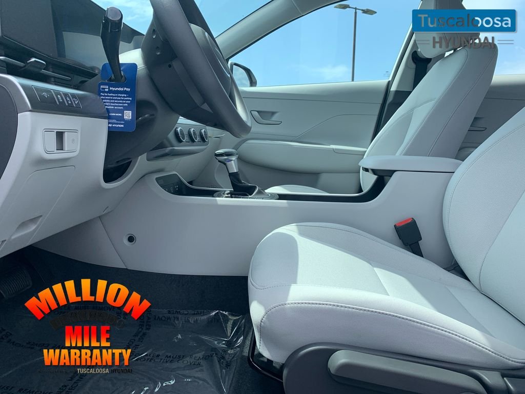 New 2026 White Hyundai SE FWD image 22