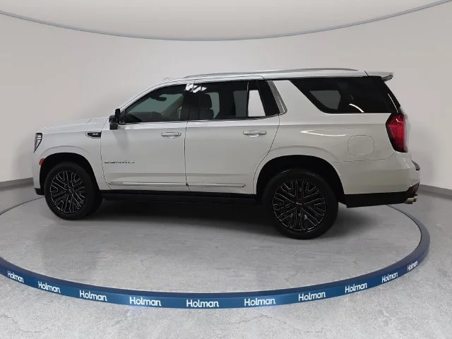 Used 2021 White GMC Denali image 9
