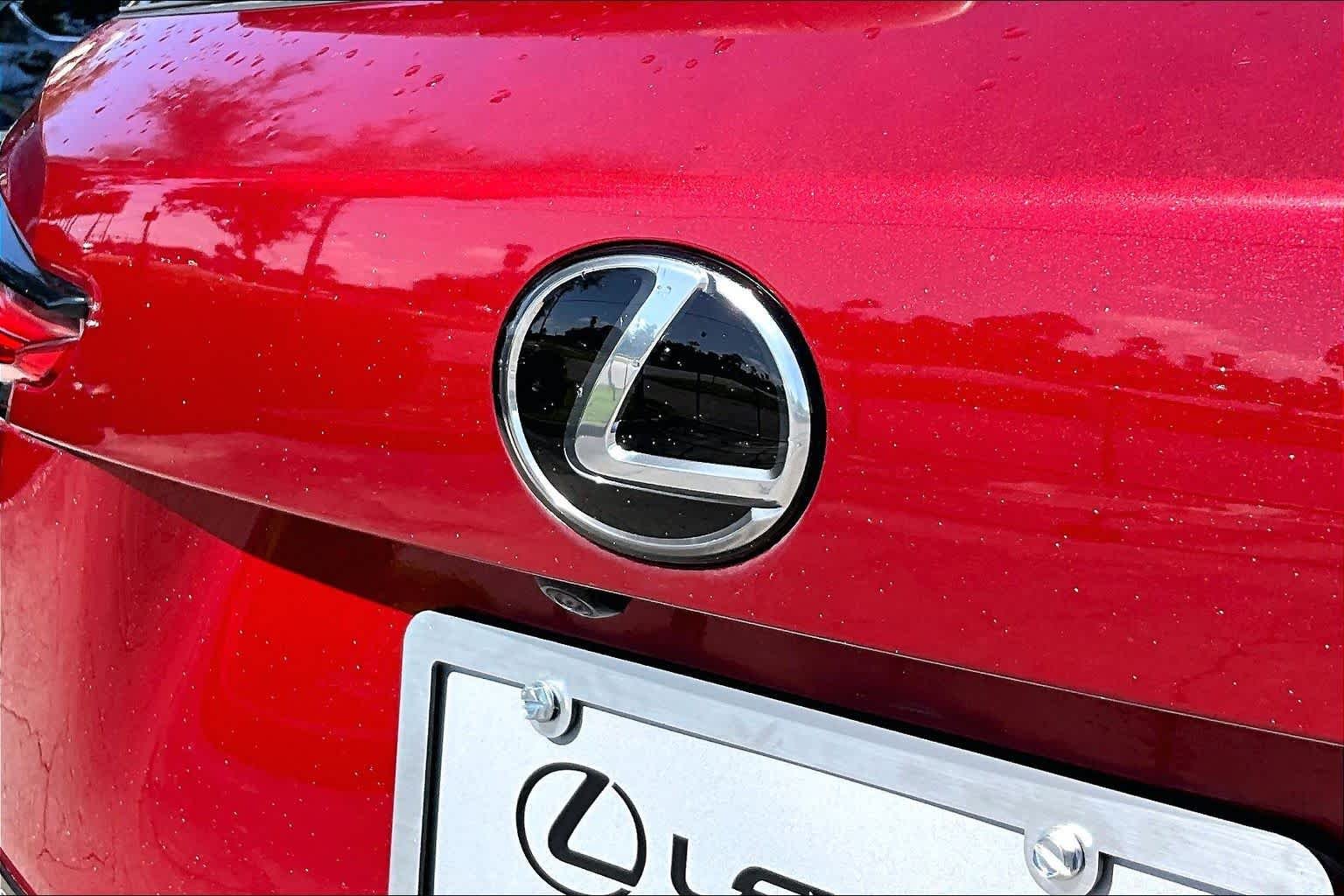 Used 2021 Matador Red Mica Lexus F SPORT image 31