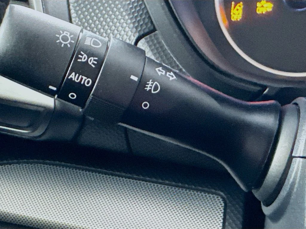 Used 2020 Gray Subaru Limited image 12