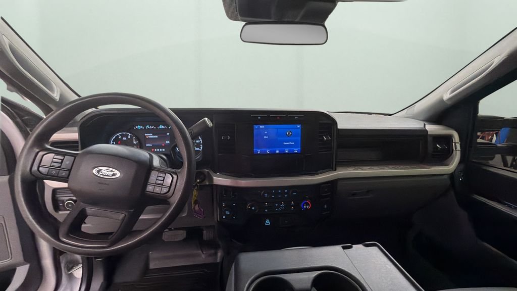 Used 2023 White Ford XL image 10