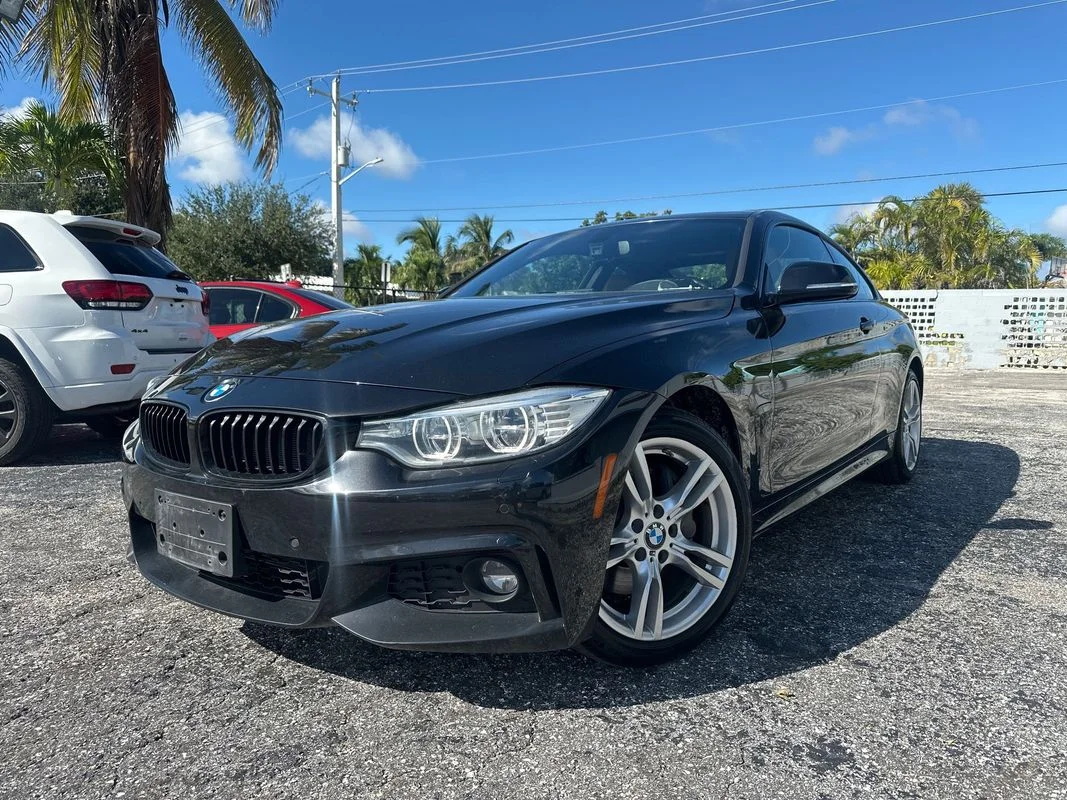 Used 2017 Black BMW xDrive image 1