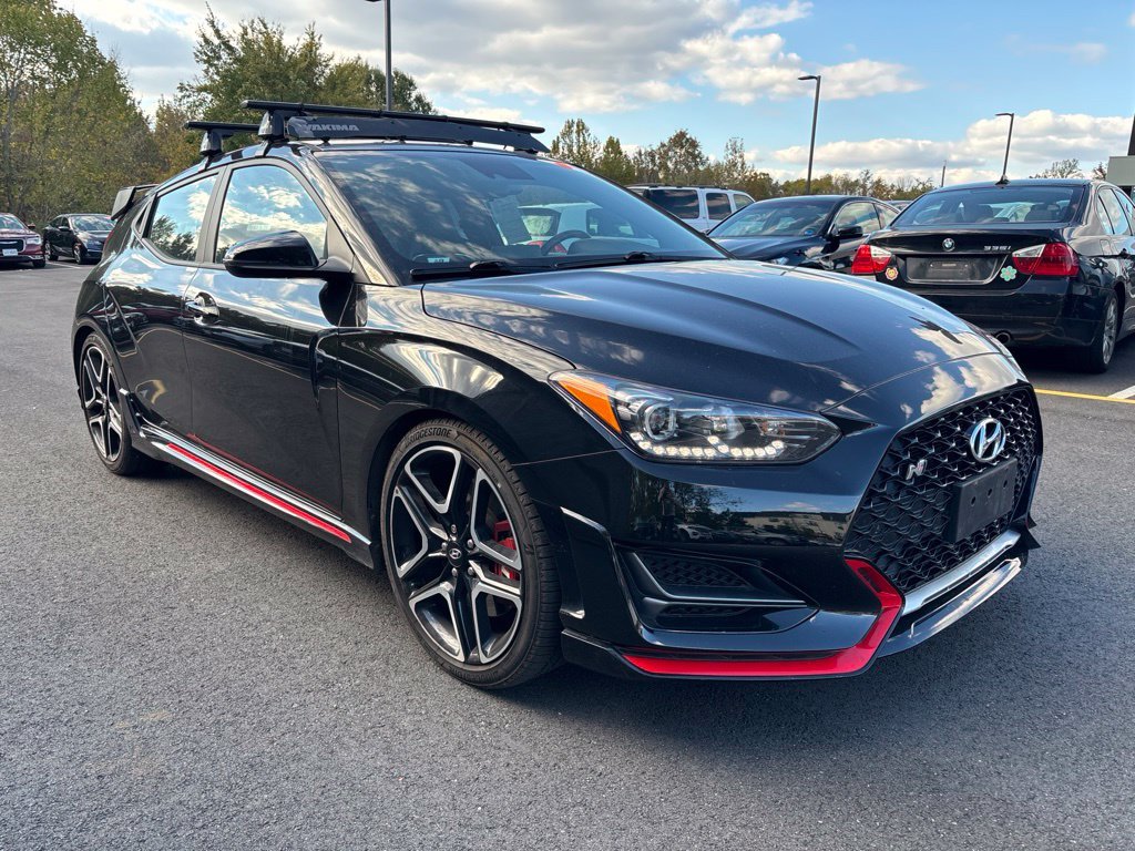 Used 2022 Ultra Black Hyundai  image 3