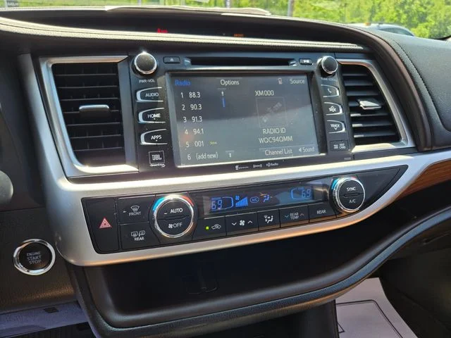 Used 2019 White Toyota Limited image 26