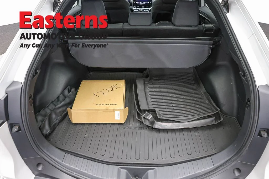 Used 2023 White Subaru Premium image 9