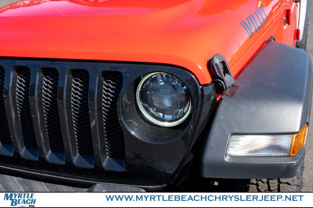 Used 2023 Red Clearcoat Jeep Sport image 11