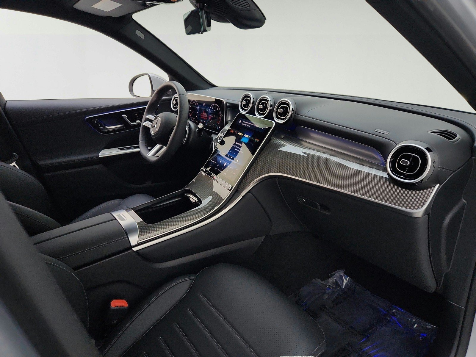 2026 Mercedes-Benz GLC Base - Photo 19